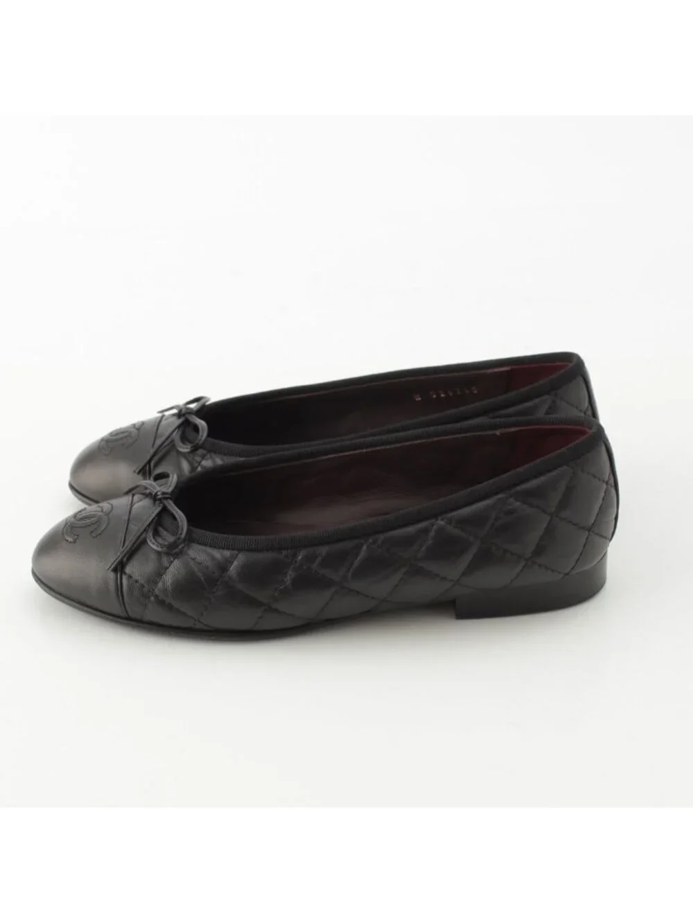 Chanel Leather CC Logo Quilted Ballerina Flat Pumps Shoes Black 35c